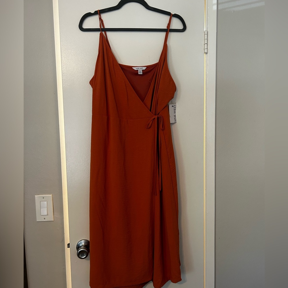 Nine West Faux wrap straps midi dress